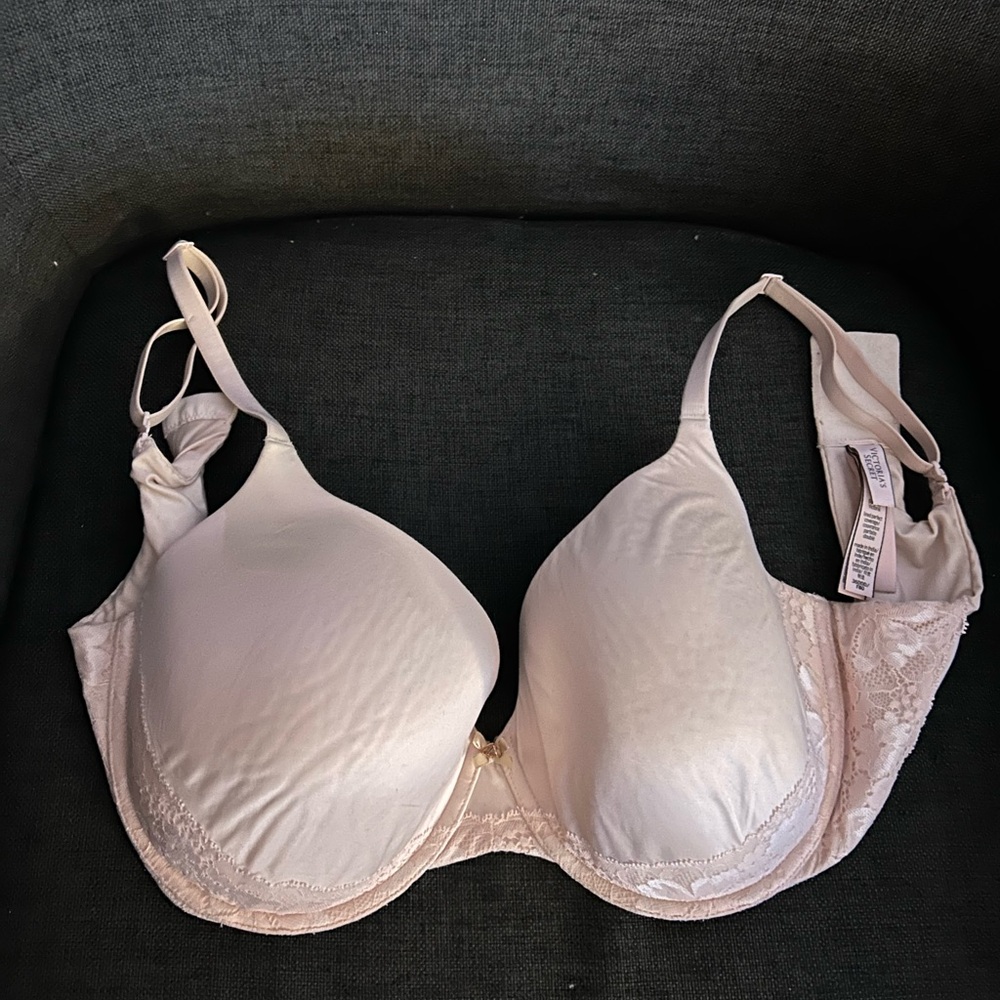 Victoria's Secret Bra 36DDD Light Pink